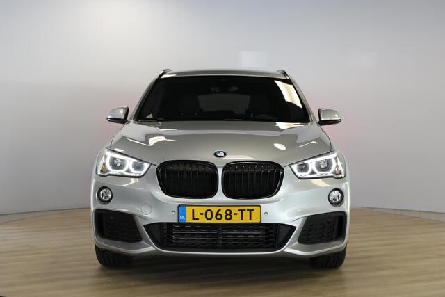 BMW X1 xDrive20i High Executive | M-Sport | Cruise | PDC