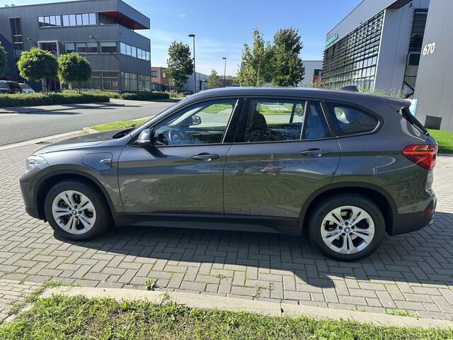 BMW X1 xDrive25e Executive Camera, Navi, PDC, Lane assist