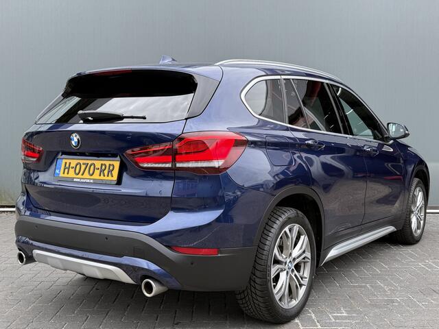 BMW X1 BWJ 2020 sDrive20i 192 PK VDL Nedcar Edition AUTOMAAT / NAVI / CLIMA / CRUISE / LEDER / STOELVERW. / CAMERA / ELEKTRISCHE ACHTERKLEP / LMV / PDC