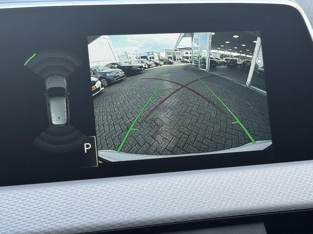 BMW X1 xDrive20i High Executive M-Sport, Camera, alcantara, trekhaak