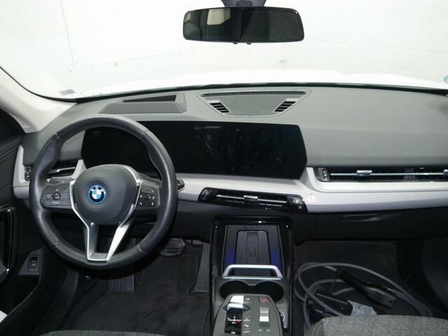 BMW X1 xDrive25e | Head-Up | Stoelverwarming | Voorbereiding Driving Assistant Plus