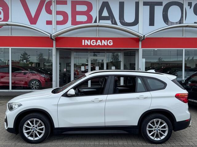 BMW X1 S-DRIVE 1.8 AUT. TREKHAAK LED NAVIGATIE AIRCO LMV PDC
