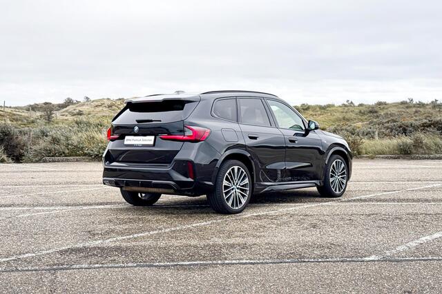 BMW X1 xDrive30e | M Sport | Glazen Panoramadak | Harman Kardon | Head-up Display |