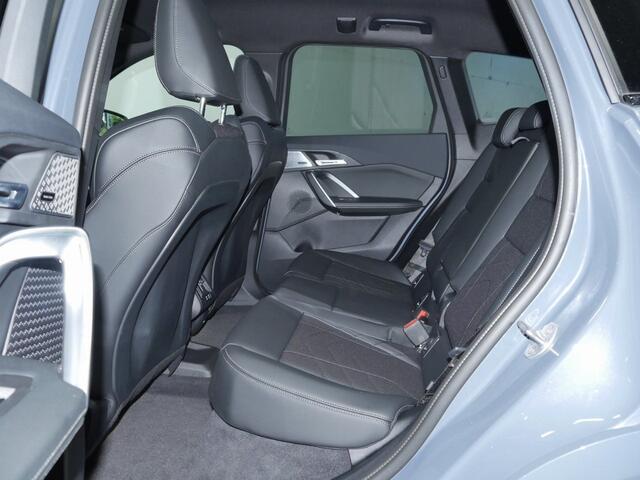 BMW X1 xDrive30e M-Sport | Trekhaak | Harman Kardon | CoPilot | Head-Up Display | Actief stoelen