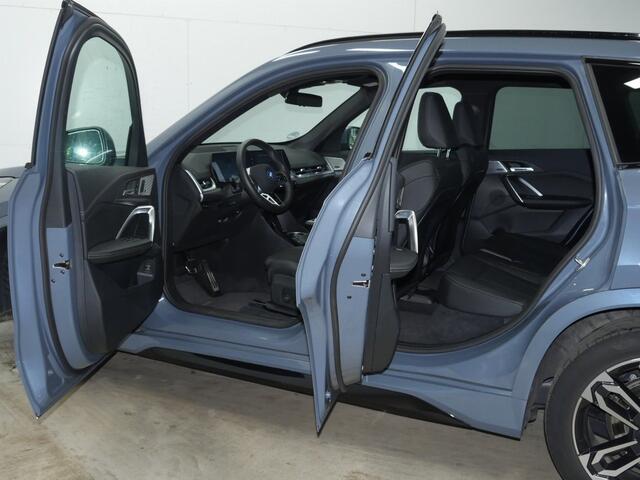 BMW X1 xDrive30e M-Sport | Trekhaak | Harman Kardon | CoPilot | Head-Up Display | Actief stoelen