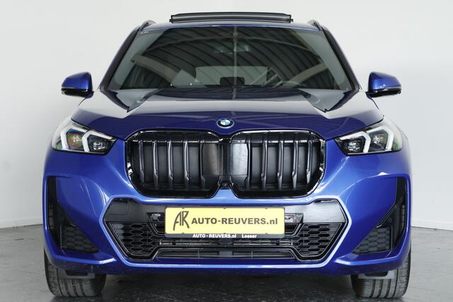 BMW X1 xDrive30e M-Sport / Pano / Leder / HUD / Trekhaak / CarPlay