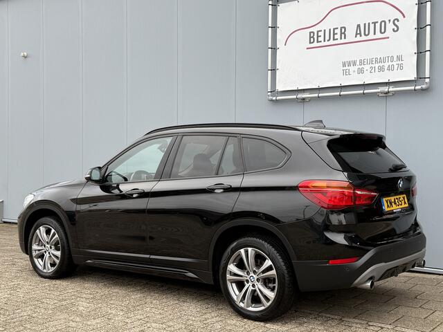 BMW X1 sDrive20i High Executive Automaat Navigatie/Trekhaak.