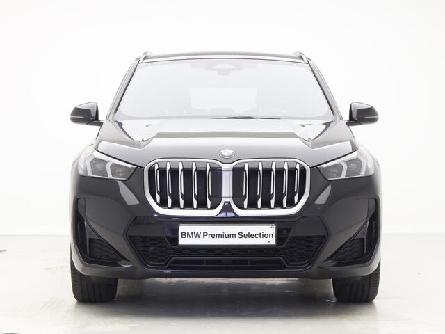 BMW X1 sDrive18i M-Sport | Panorama | Camera | Voorbereiding Driving Assistant Plus |