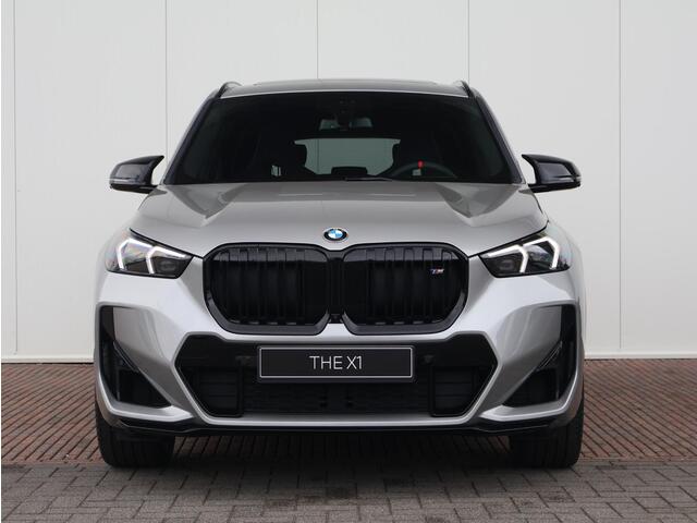 BMW X1 M35i | M Sportpakket Pro | Equipment Pack Pro | Travel Pack