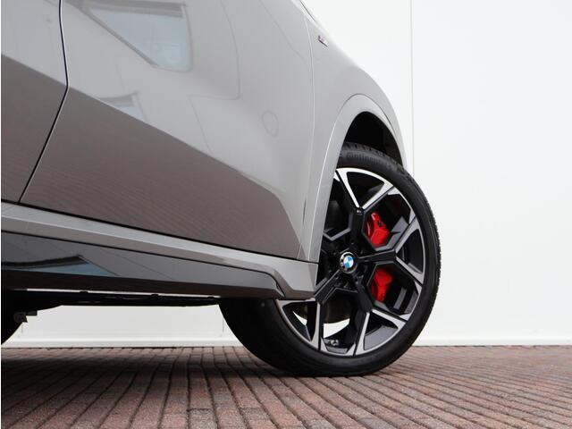 BMW X1 M35i | M Sportpakket Pro | Equipment Pack Pro | Travel Pack