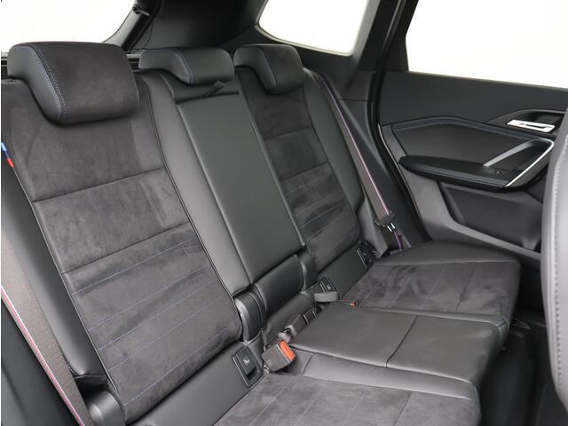 BMW X1 M35i | M Sportpakket Pro | Equipment Pack Pro | Travel Pack