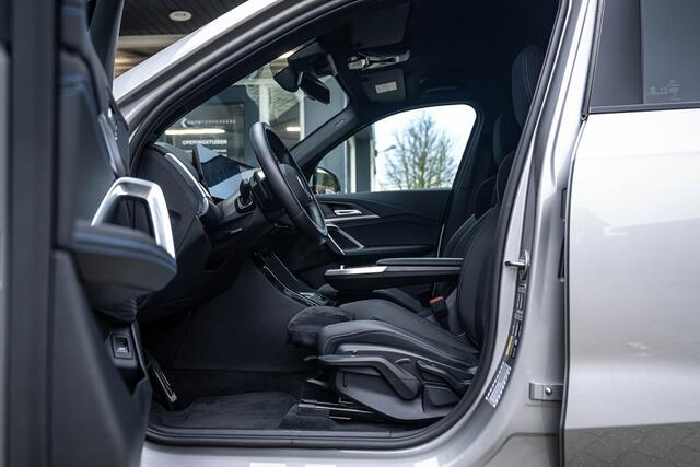 BMW X1 25e xDrive M Sport | Shadow | Driving Ass. Plus | Camera | Adapt. Led | Stoelverwarming | 18' Inch |