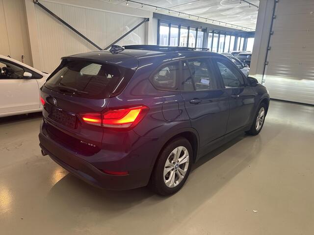 BMW X1 xDrive25e Executive Pano, Elek stoelverstelling, Trekhaak