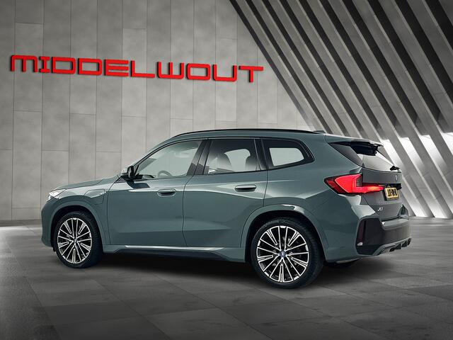 BMW X1 xDrive30e M-Sport/Pano/20"/Head-Up/BTW/Trekhaak