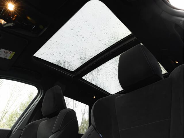 BMW X1 xDrive25e M-Sport - Pano - Trekhaak - Stoelverwarming - Camera