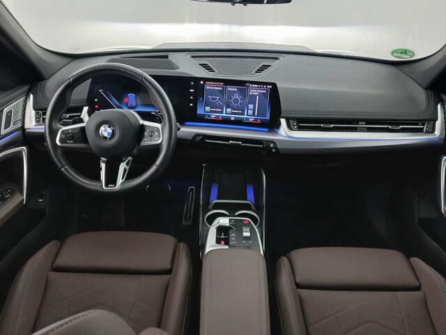 BMW X1 sDrive20i 170pk M-Sport Pano ACC HUD 360 H/K 19inch El-zetels