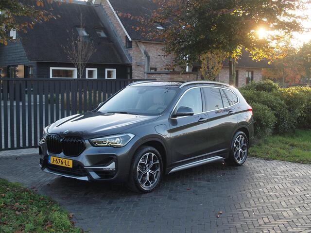 BMW X1 xDrive25e eDrive Edition | Head-Up Display | Harman Kardon | Apple Carplay | Automaat |