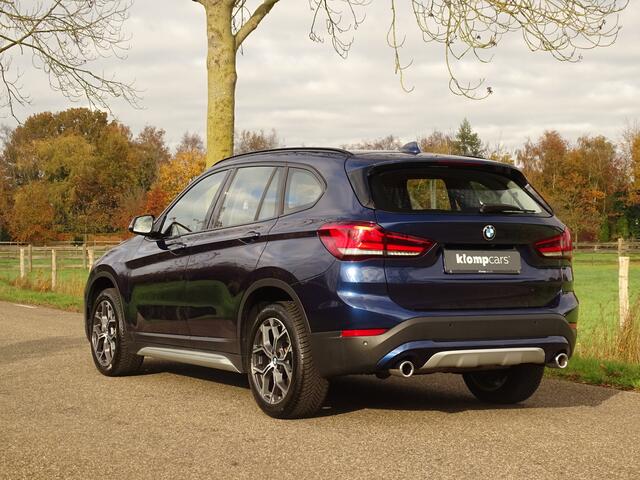 BMW X1 xDrive25i | 4WD | Gr.Navi | Head-Up | Trekhaak 13P | Leer | ST.Verw | Elek.Stoelen | Key-less | Fulloptions