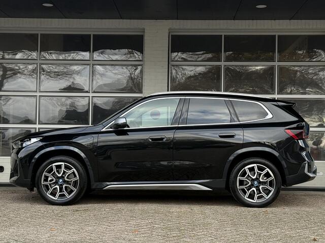 BMW X1 xDrive30e X LINE | DRIVING PROFF. | SPORTSTOELEN | LEDER | TREKHAAK | ELEKTR. STOELEN |
