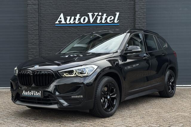 BMW X1 xDrive25e | Elektrische Klep | PDC V + A | LED | Apple Carplay | DAB | 15x op voorraad !