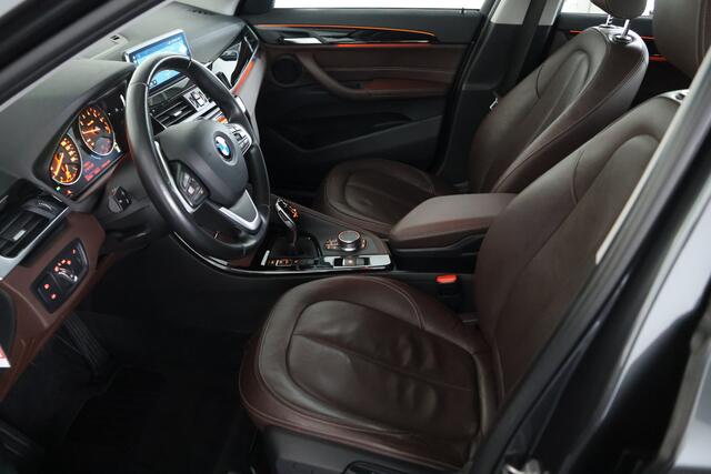 BMW X1 sDrive18i High Executive / Navi / Leder / Camera / LED
