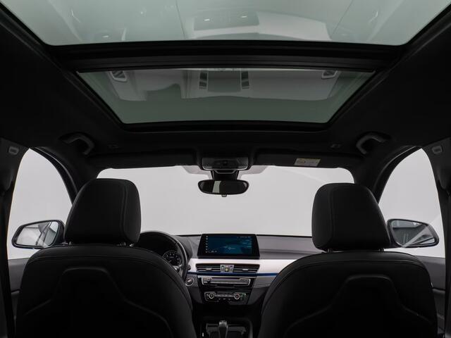 BMW X1 xDrive25e M-SPORT ** ADAPT. LED, ADAPT. CRUISE, NAVI+, PANORAMA, VERW. STUUR, 18-inch LMV ** 1e EIG - UNFALLFREI ** ** INFORMEER OOK NAAR ONZE AANTREKKELIJKE FINANCIAL-LEASE TARIEVEN **