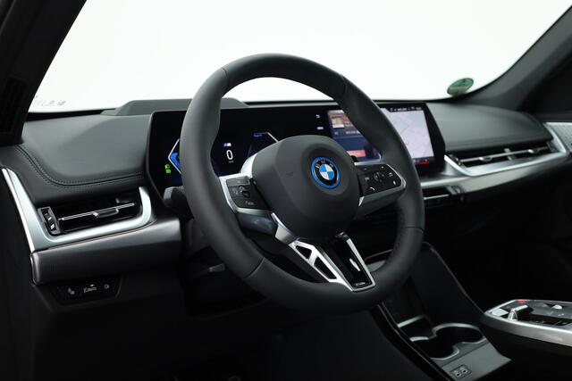 BMW X1 xDrive30e M Sport | Pano | HUD | 360cam | H&K | Elek. Stoelen | Adapt. Cruise | 20''