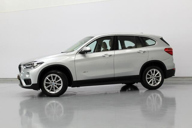 BMW X1 sDrive18i Executive 136PK, LED | LEER | NAVIGATIE | PARK.SENSOREN | CRUISE CONTROLE