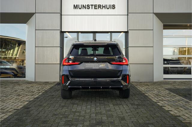 BMW X1 xDrive23i | Head-up display | Voorstoelen verwarmd | Schuif/Kantel dak |