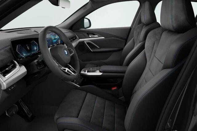 BMW X2 iX2 eDrive20 67 kWh