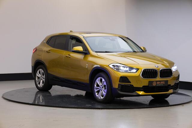 BMW X2 xDrive25e Executive | Panoramadak |