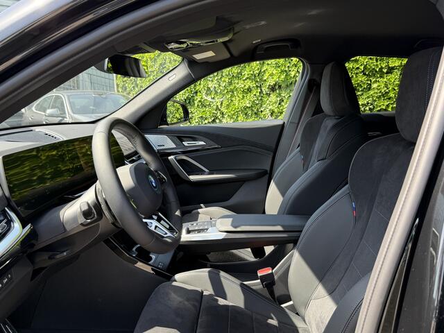 BMW X2 iX2 eDrive20 | M-Sport Pro | 21'' | Harman/Kardon | Comf. Acc. | Getint glas | Stoelverw.