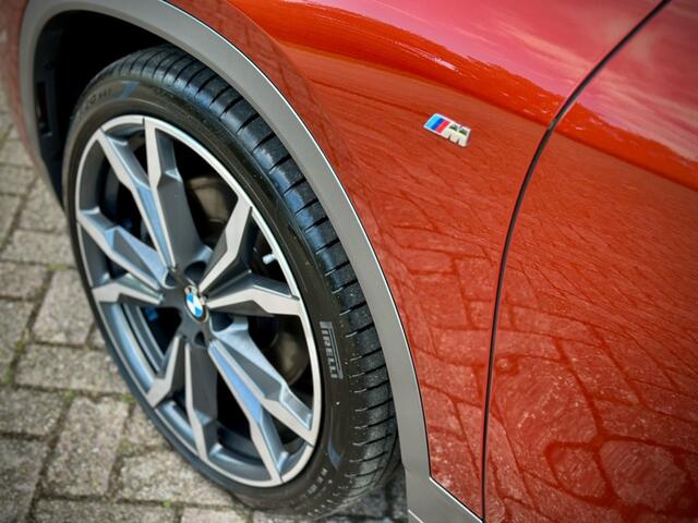 BMW X2 sDrive20i M-SPORT HEADUP|CAMERA|HiFi|SFEER|20'' M