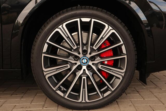 BMW X2 iX2 eDrive20 M Sportpakket Pro | Innovation Pack | Comfort Pack | Panoramadak