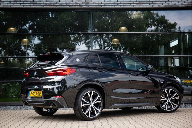 BMW X2 sDrive20i Business Edition M-pakket, Elektrisch glazen panoramadak, HUD, BMW-Led