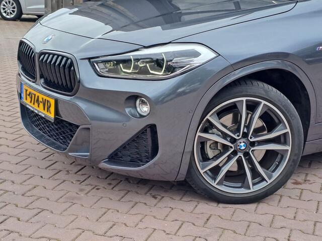 BMW X2 sDrive20i High Executive M Sport 192PK | Pano | Trekhaak | LED | Stoelverwarming | ACC | Vol |