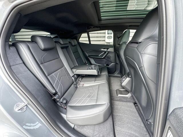 BMW X2 iX2 eDrive20 M Sportpakket Pro / Innovation Pack / Comfort Pack / Trekhaak