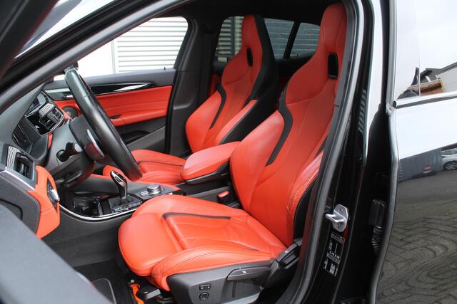 BMW X2 sDrive20i High 192pk Executive AUTOMAAT NL-Auto NAP 1e Eigenaar Panoramadak Clima Cruise Navi HUD El. Klep Trekhaak 1800kg