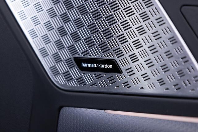 BMW X2 iX2 eDrive20 67 kWh M-Sport | Head-Up | harman/kardon **Dinsdag 30 SEPT. GESLOTEN IVM TEAMBUILDING-DAG**