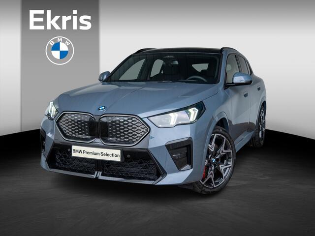 BMW X2 iX2 eDrive20 | M Sportpakket Pro | Innovation Pack | Verwarmd Stuurwiel | Harman-Kardon | Comfort Access | Panoramadak | Stoelverwarming | Head-Up Display | Trekhaak