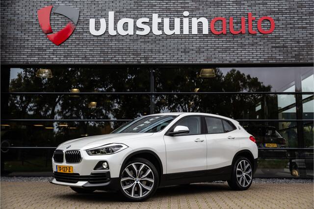 BMW X2 sDrive20i , Head-up display, Stoelverwarming,