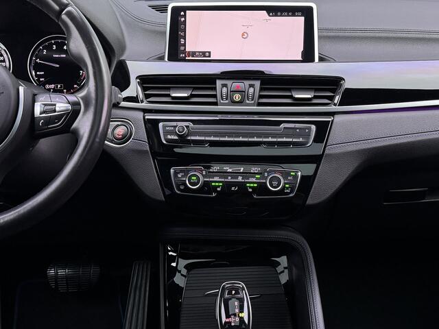 BMW X2 sDrive18i Executive Edition M-pakket/Panoramadak/19inch.