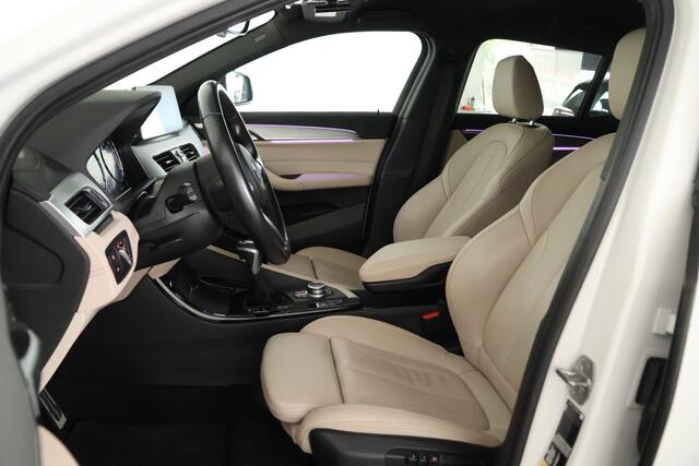 BMW X2 xDrive25e M-Sport / Leder / HUD / Pilot assist / Memory