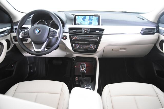 BMW X2 sDrive18i Sport *1ste Eigenaar*18 Inch M-Velgen*Leer*Standkachel*