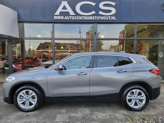 BMW X2 xDrive25e High Executive | Fabr.garantie 07-2026 | Panorama | Leder | 22dkm!