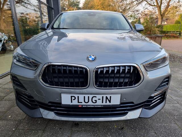BMW X2 xDrive25e High Executive | Fabr.garantie 07-2026 | Panorama | Leder | 22dkm!