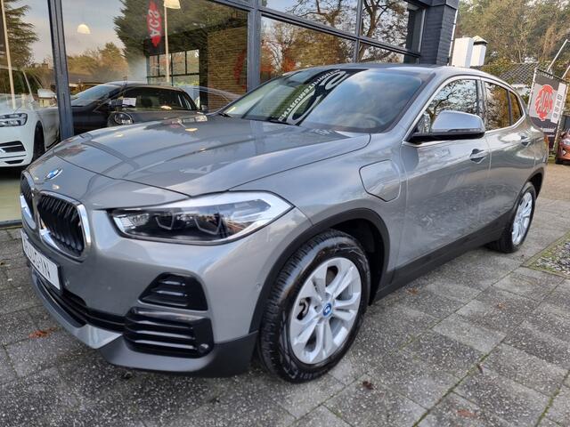 BMW X2 xDrive25e High Executive | Fabr.garantie 07-2026 | Panorama | Leder | 22dkm!