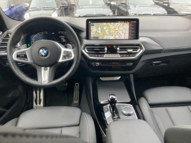 BMW X3 xDrive30d 286 PK Head-Up Laser LED Live Cockpit Sportstoelen Stoelverwarming Stuurverwarming