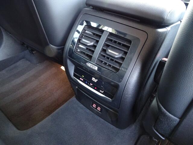 BMW X3 xDrive30e Executive Elek.Trekhaak HiFi Cockpit-Plus Sportstoelen Led PDC 19" LM Velgen