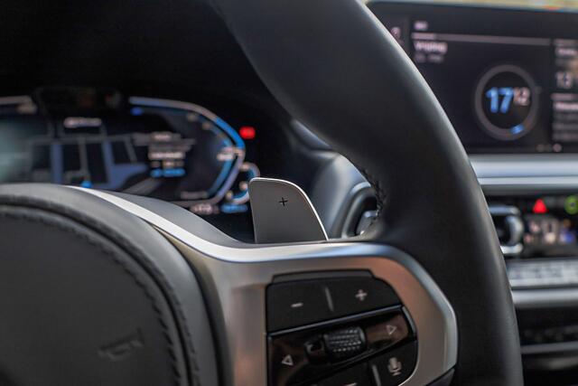 BMW X3 xDrive30e High Executive Stoelverwarming | Laser Led | Driving Assistant | Head-up Display | Stuurverwarming